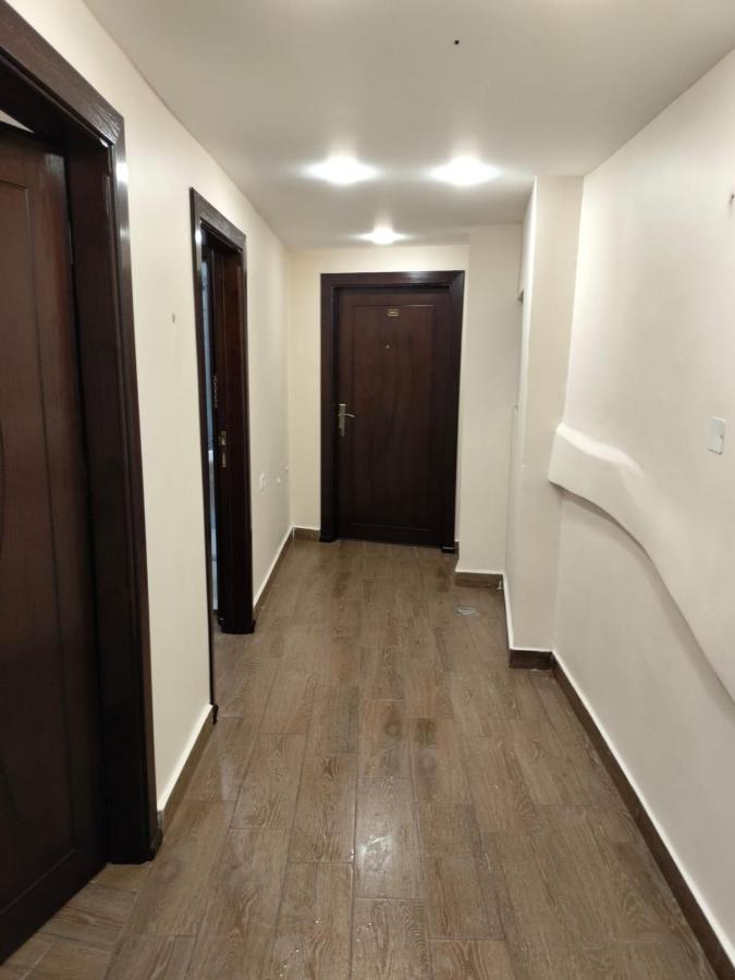 Old Street Apartment Wadi Musa Exterior photo